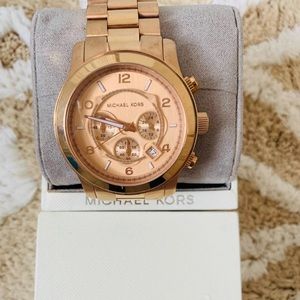 Michael Kors rose gold watch
